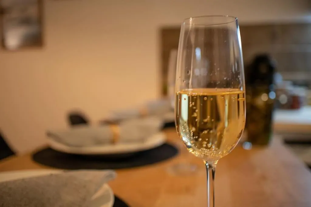 Luxury Apartment «Le Jurassien», Gex-Geneve Cessy