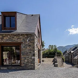 ltable-dauguste.midi-pyreneeshotels.com/